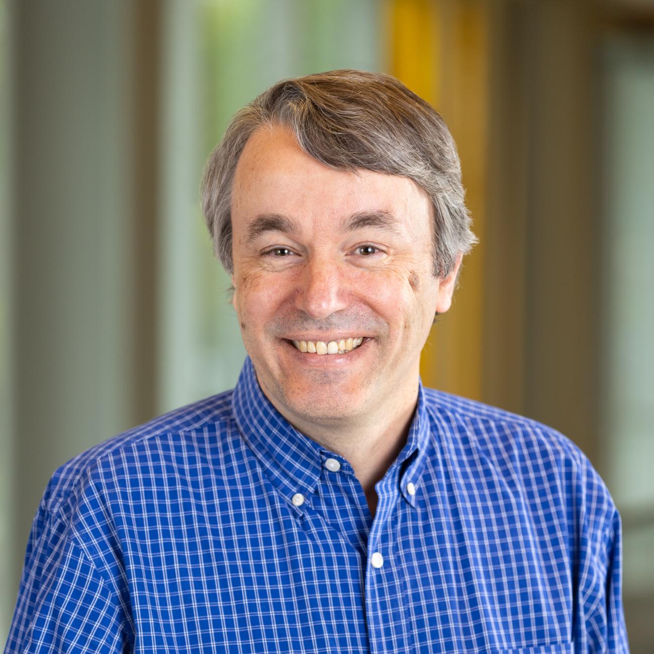 Dr. Peter Stokes